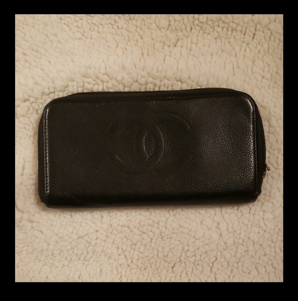 Black Zipper Wallet - Picture 2 of 15